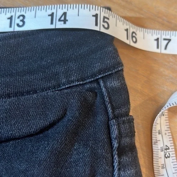 KanCan Black Distressed Jeans Size 11/29 - Picture 4 of 10